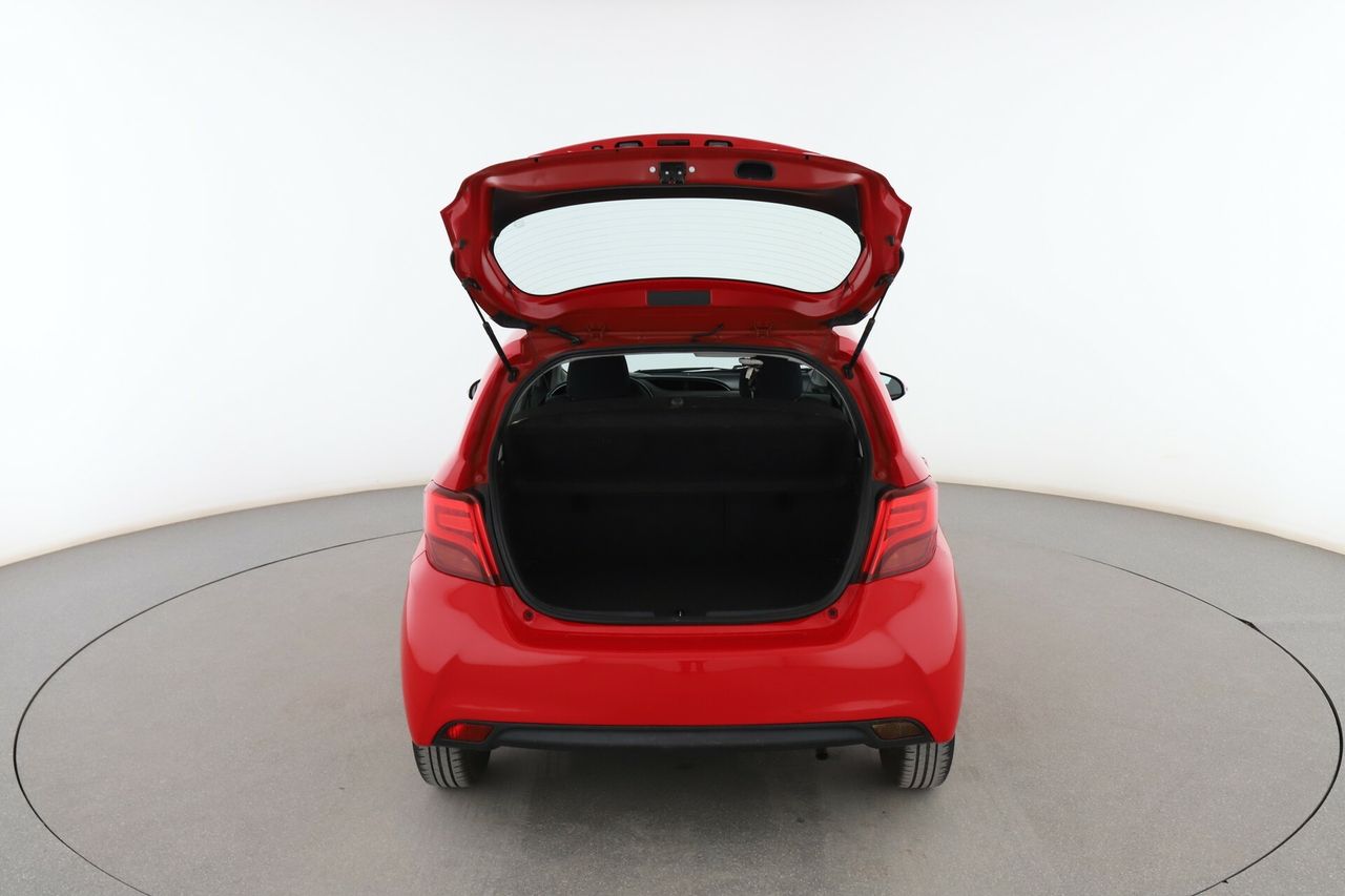 Foto Toyota Yaris 17