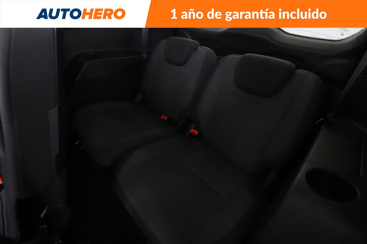 Foto Ford Grand C-MAX 22