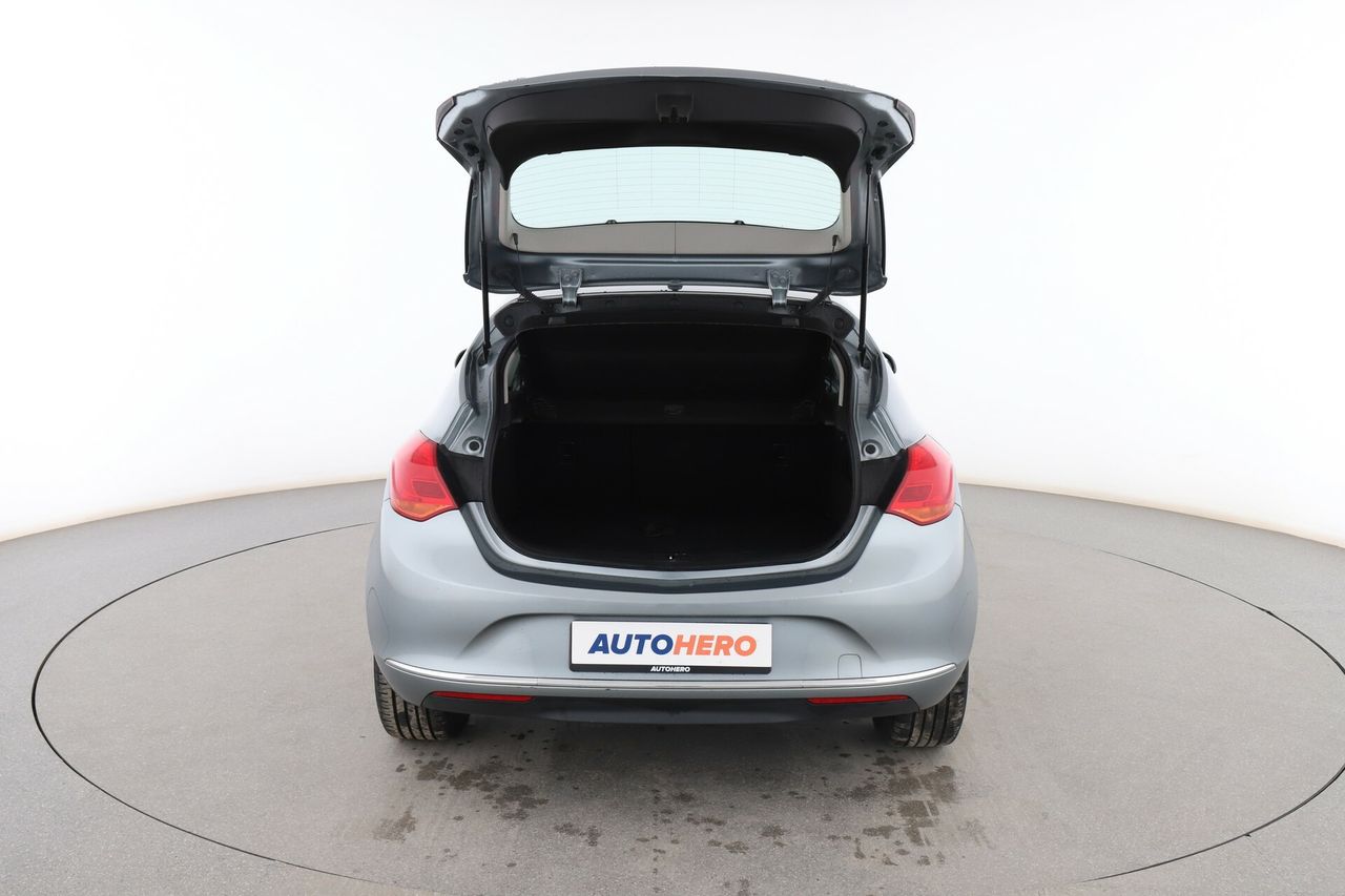 Foto Opel Astra 17