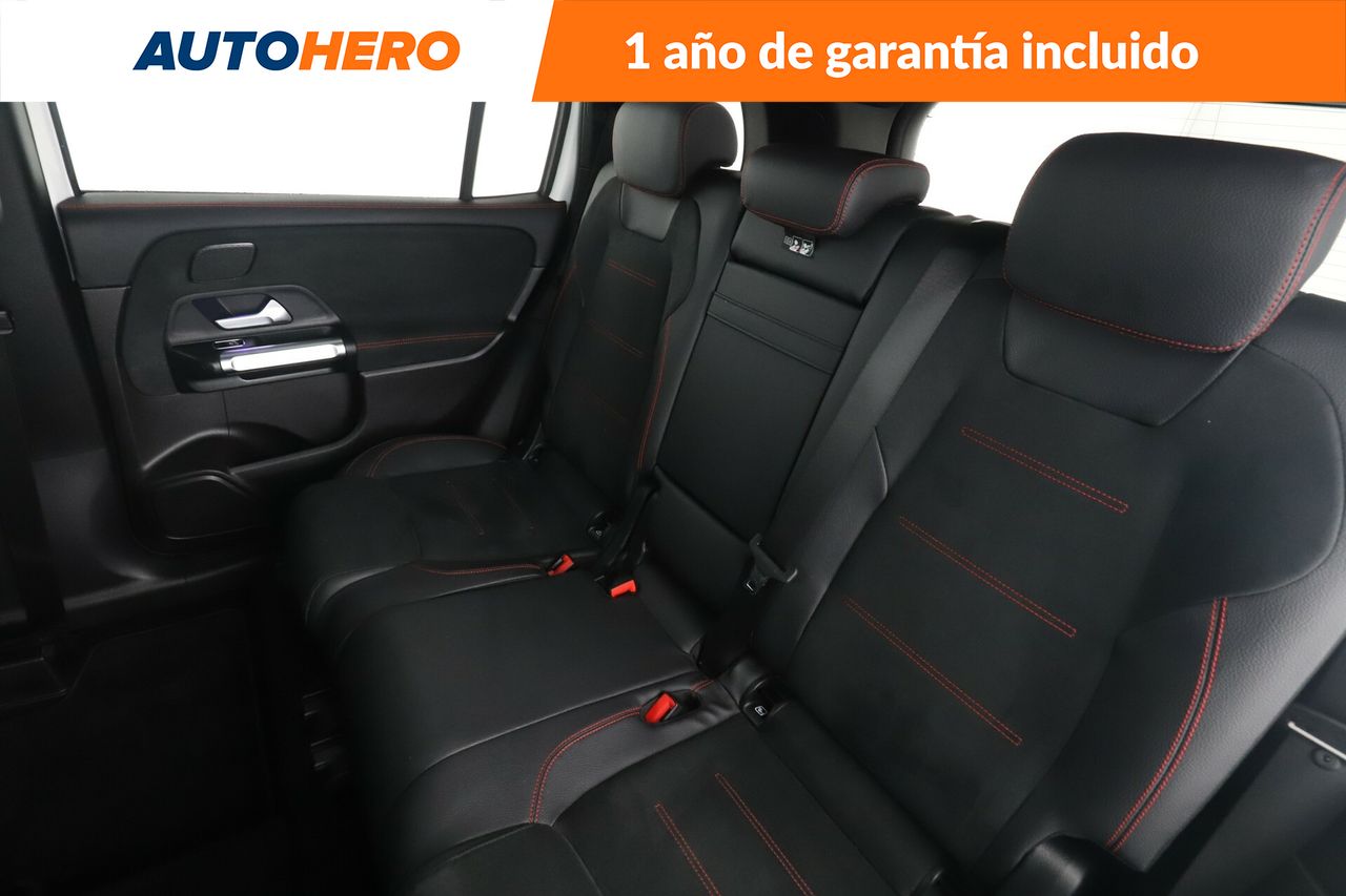 Foto Mercedes-Benz Clase GLB 14