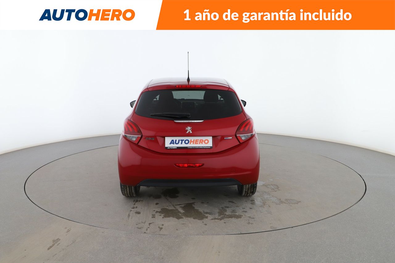 Foto Peugeot 208 4