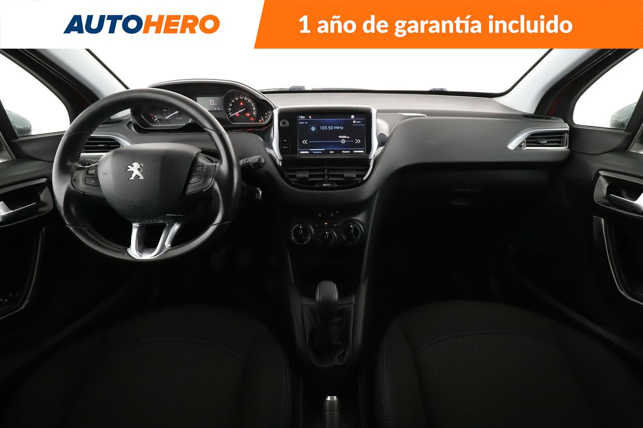 Foto Peugeot 208 12