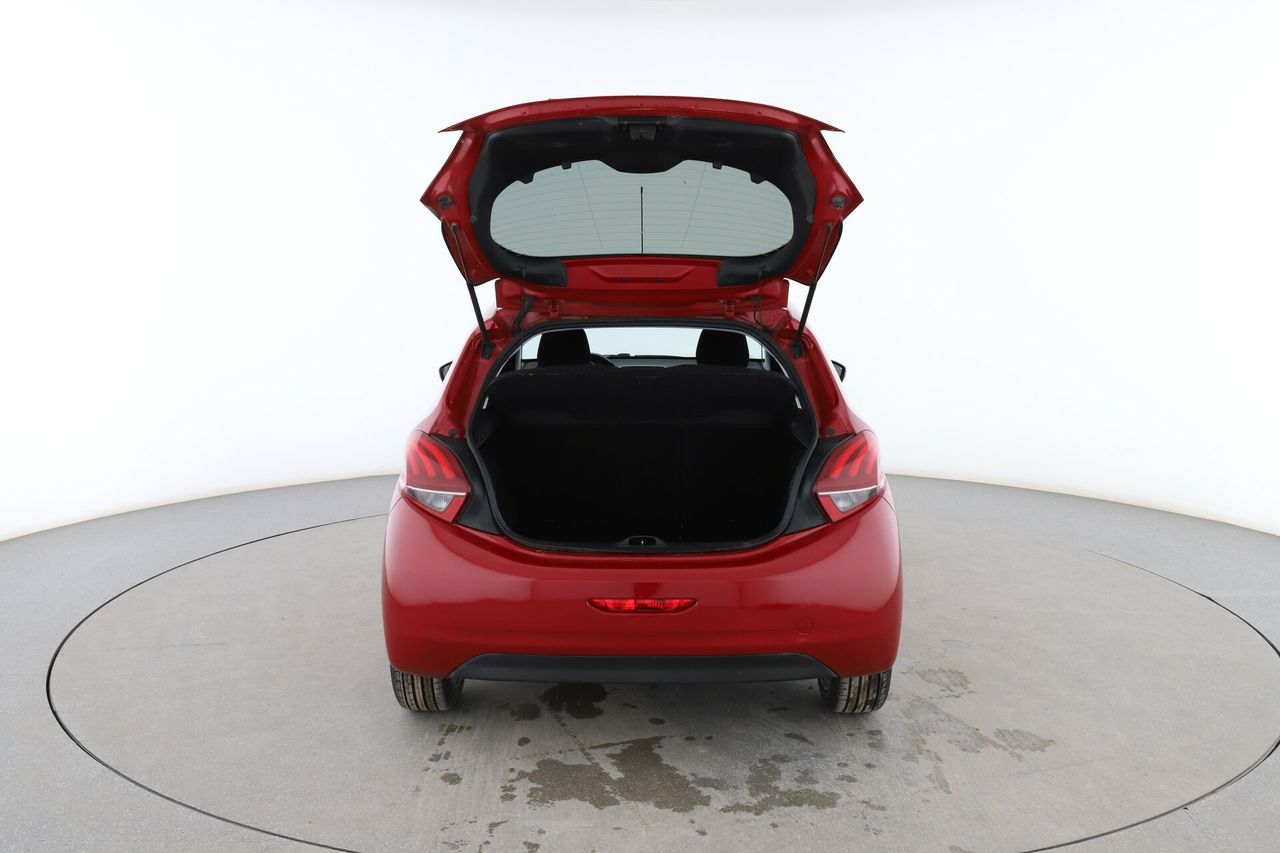 Foto Peugeot 208 16