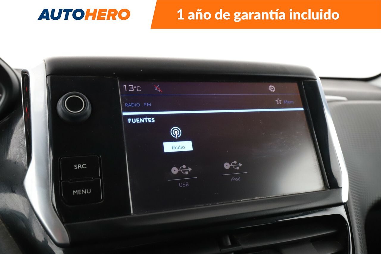 Foto Peugeot 208 21