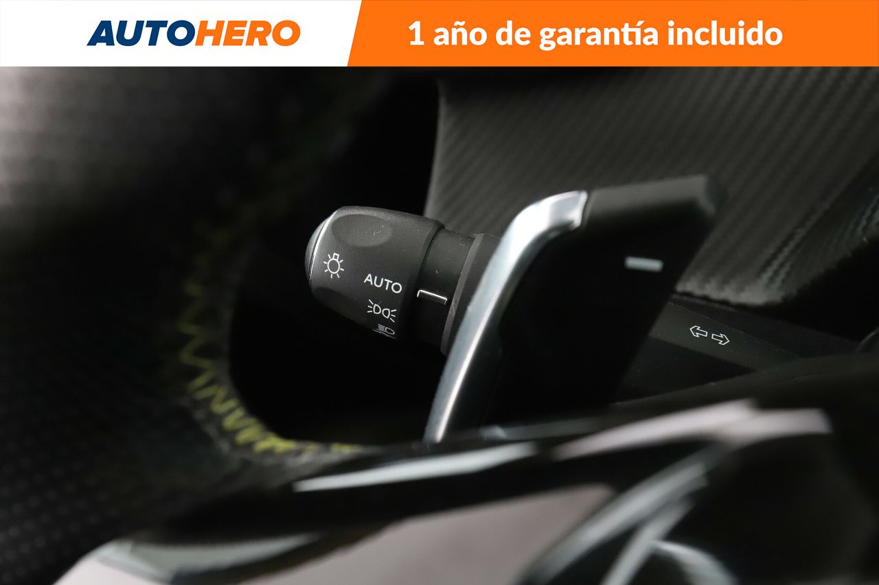 Foto Peugeot 208 31