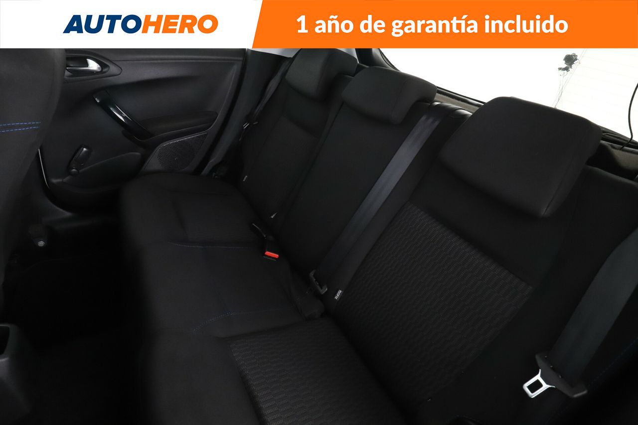 Foto Peugeot 208 14
