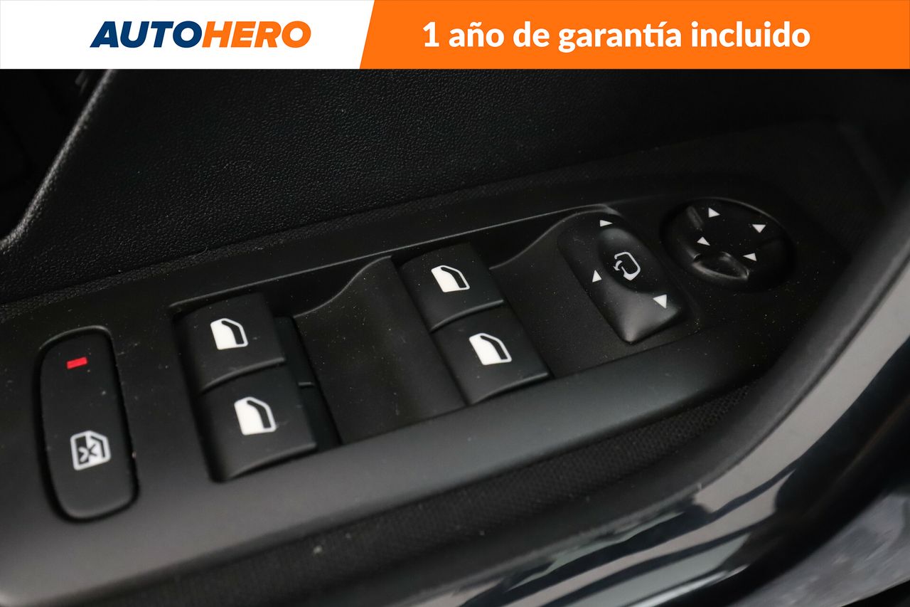 Foto Peugeot 208 21