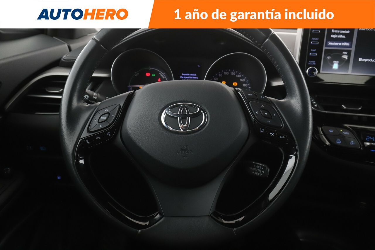 Foto Toyota C-HR 22