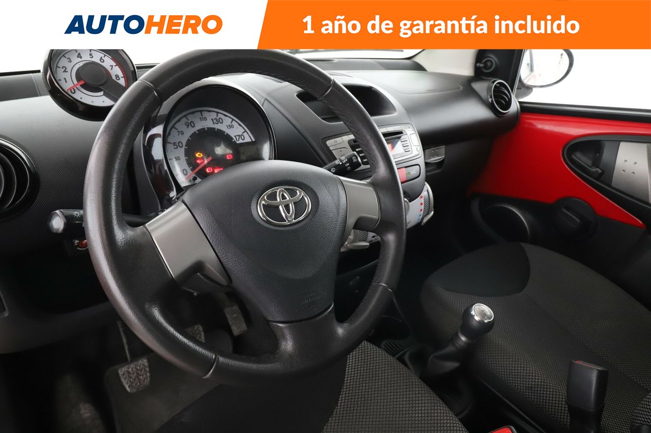 Foto Toyota Aygo 12