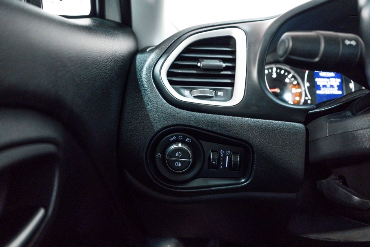 Foto Jeep Renegade 11