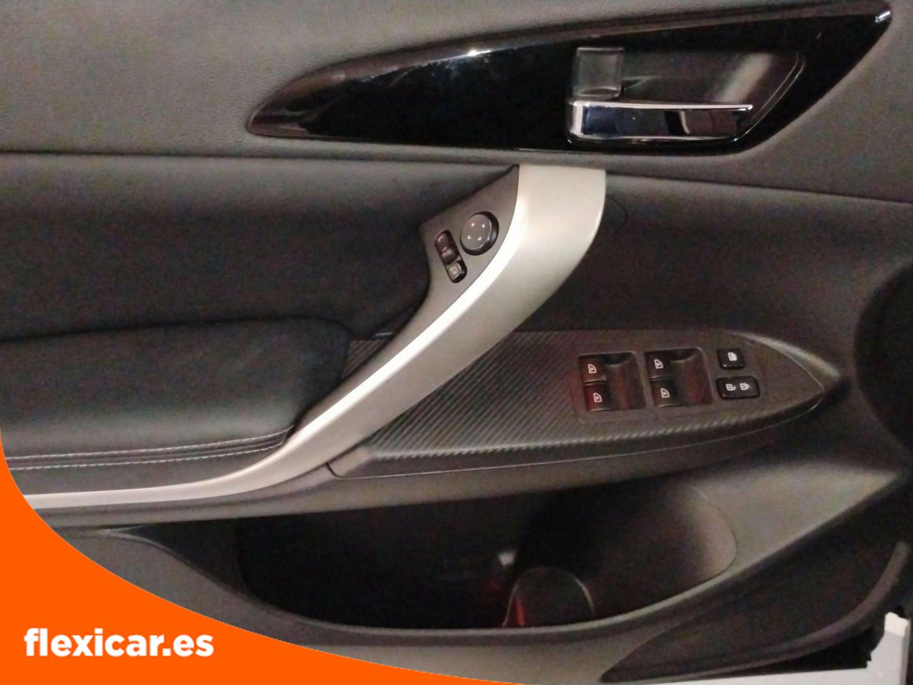 Foto Mitsubishi Eclipse Cross 23