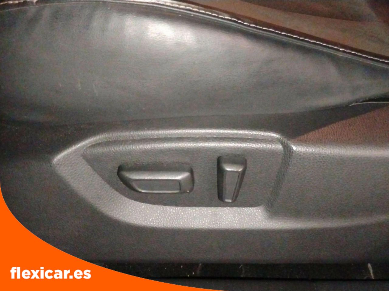 Foto Mitsubishi Eclipse Cross 25
