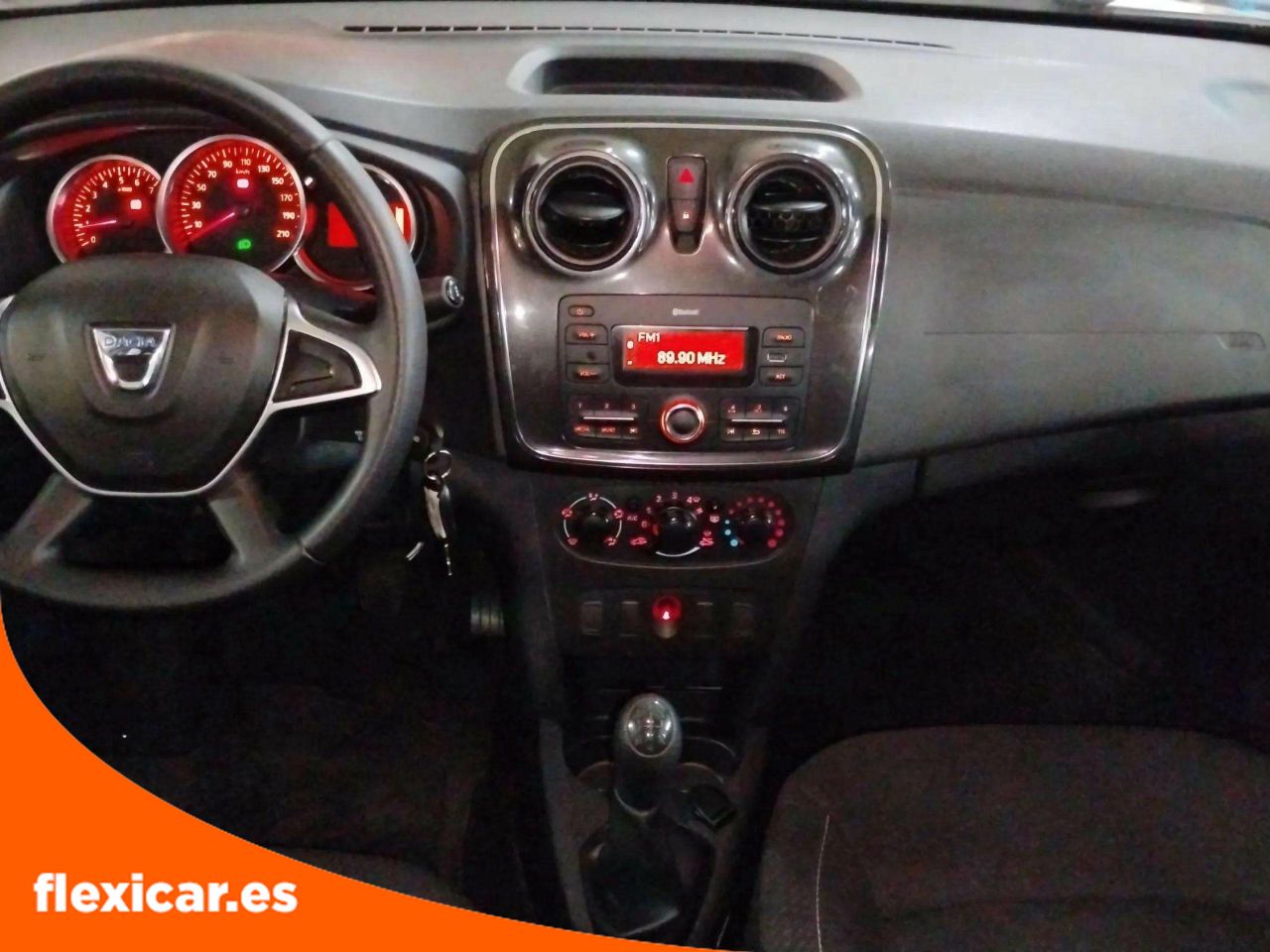 Foto Dacia Logan 9