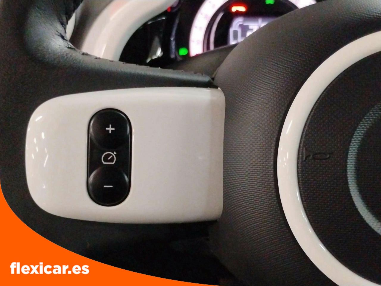 Foto Renault Twingo 16