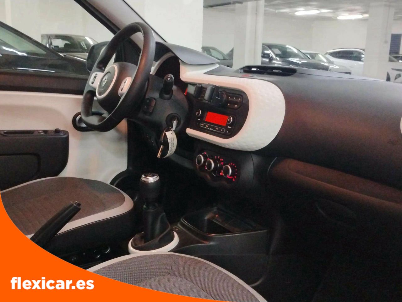 Foto Renault Twingo 18