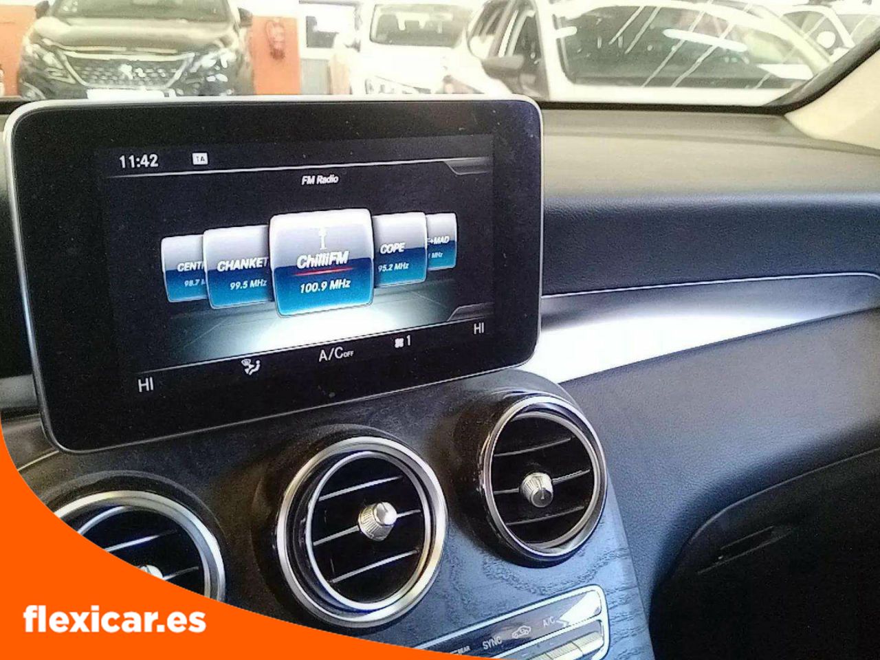 Foto Mercedes-Benz Clase GLC 19