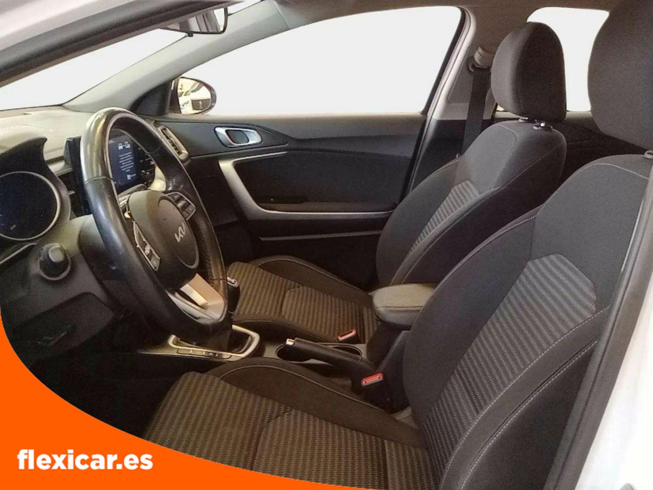 Foto Kia XCeed 11