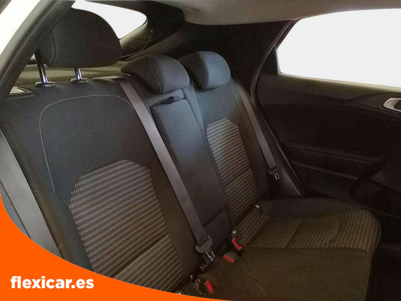 Foto Kia XCeed 14