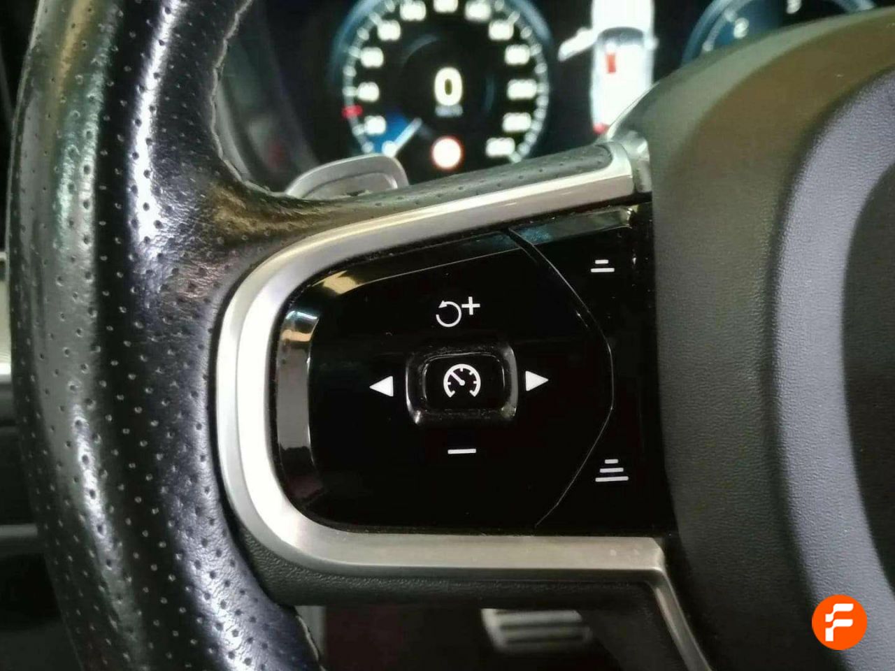 Foto Volvo XC60 13