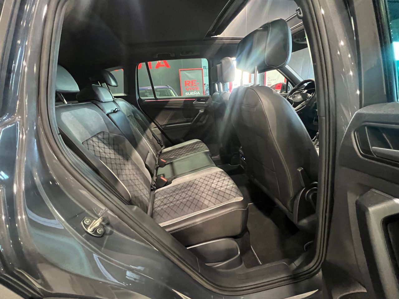 Foto Volkswagen Tiguan 9