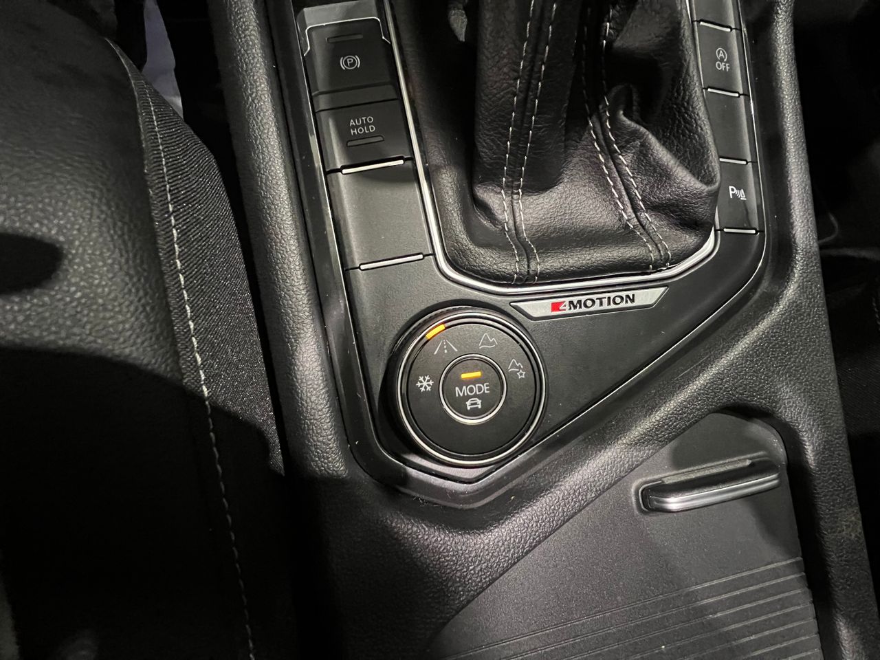 Foto Volkswagen Tiguan 16
