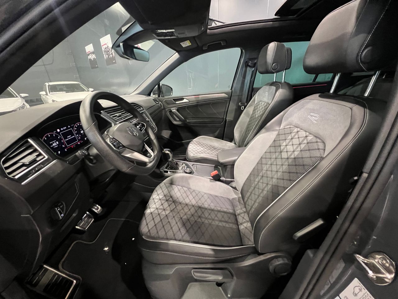 Foto Volkswagen Tiguan 21
