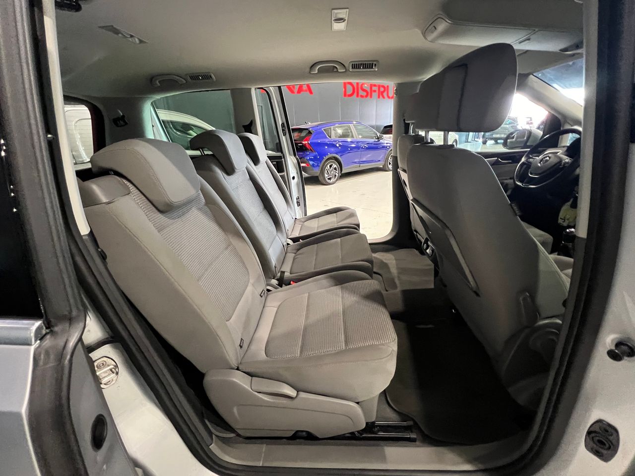 Foto Volkswagen Sharan 9