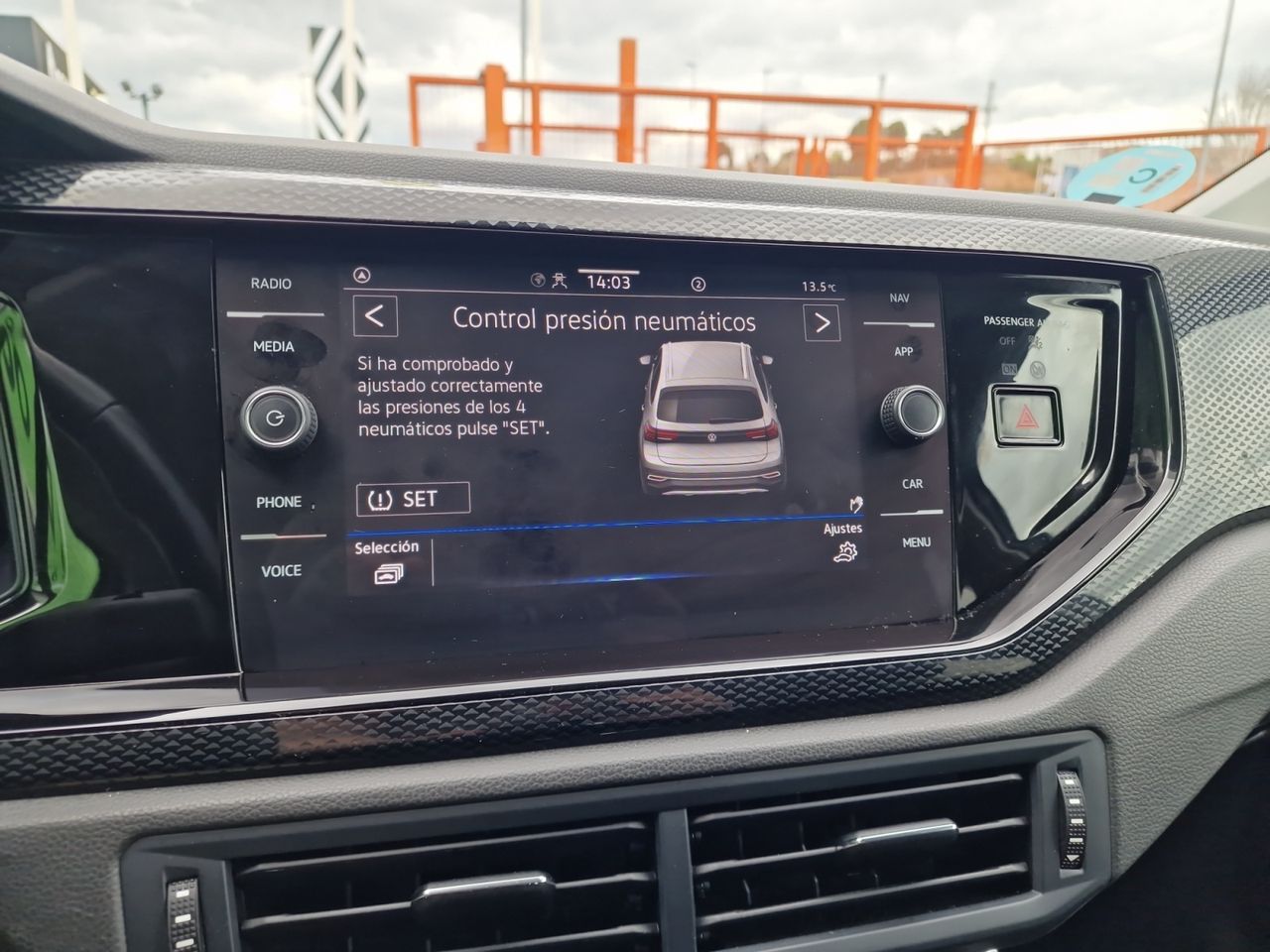 Foto Volkswagen Taigo 19
