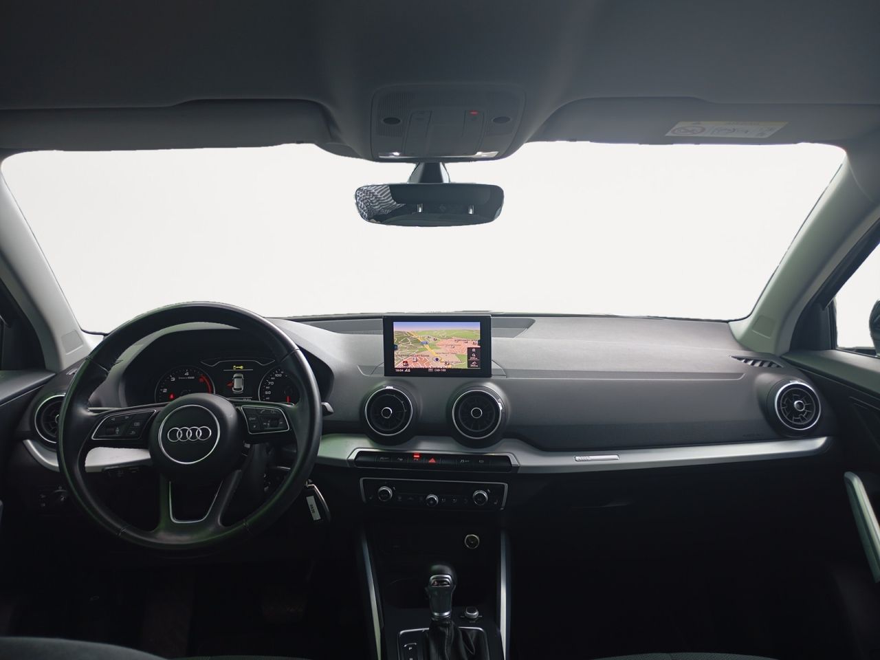Foto Audi Q2 8