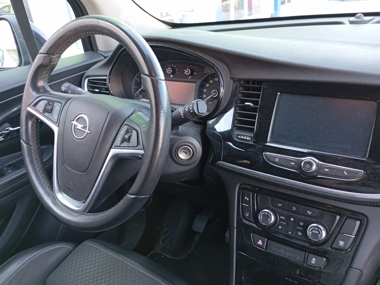 Foto Opel Mokka X 21
