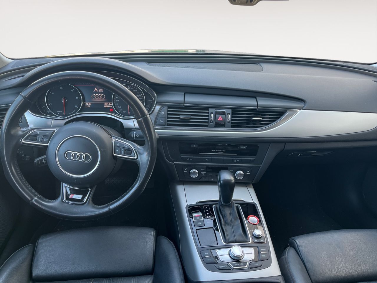 Foto Audi A6 8