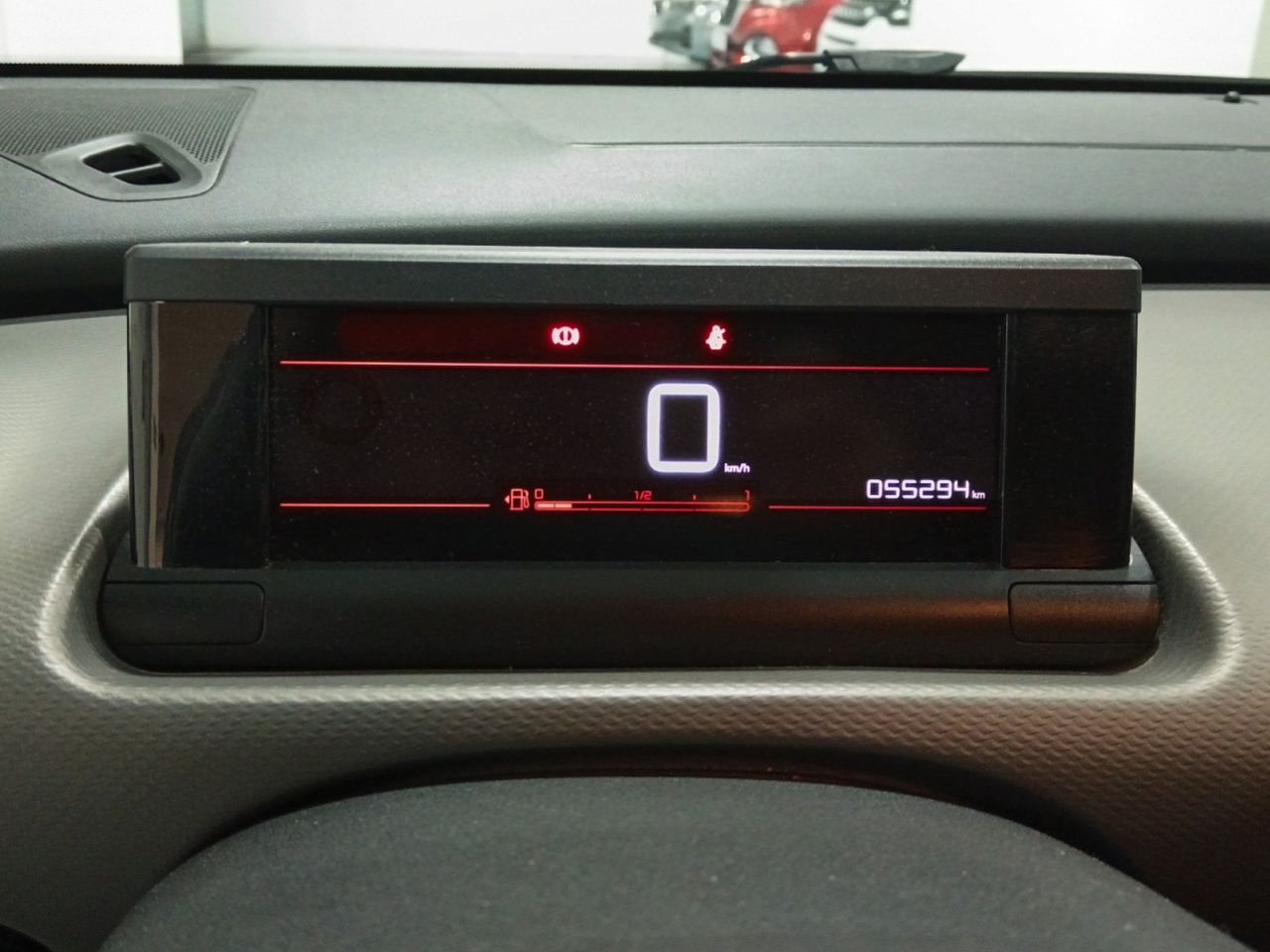 Foto Citroën C4 Cactus 13