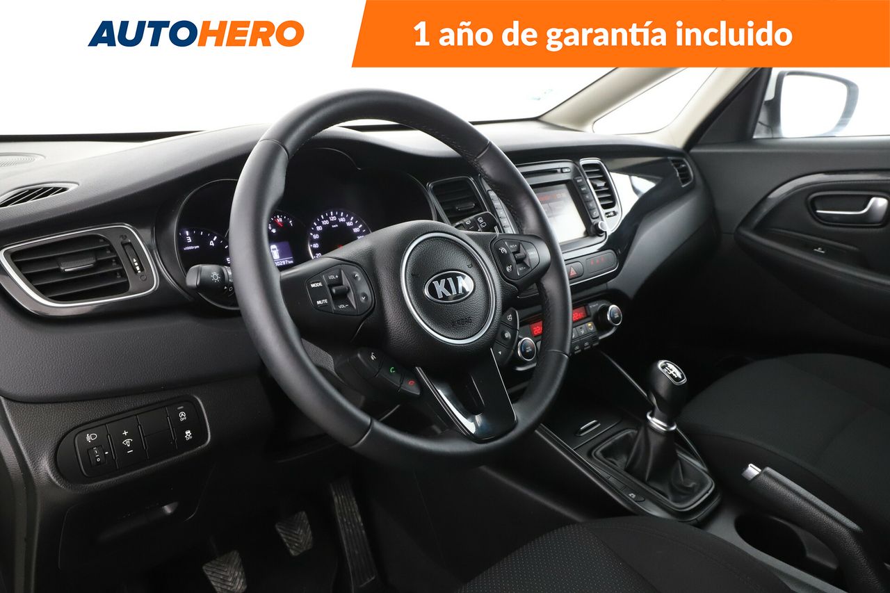 Foto Kia Carens 11