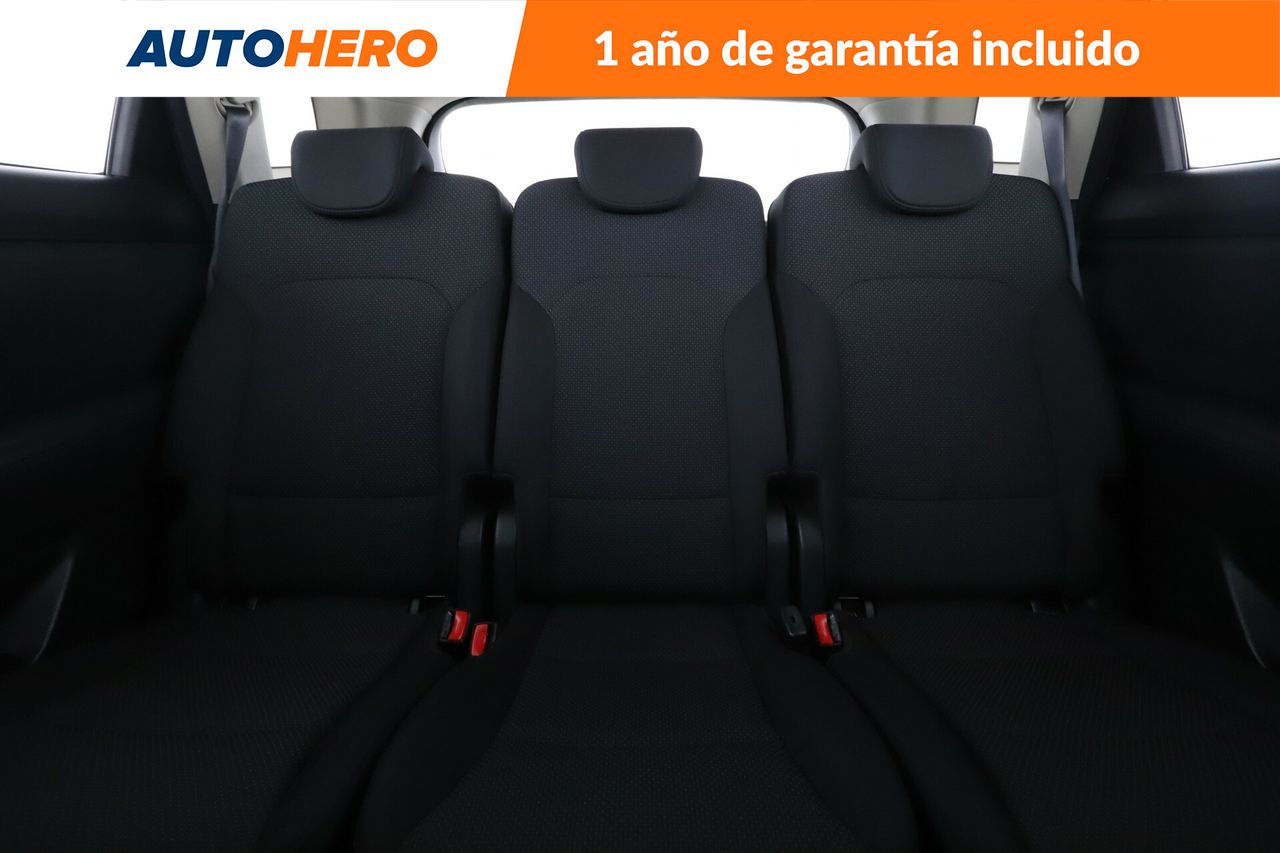 Foto Kia Carens 15