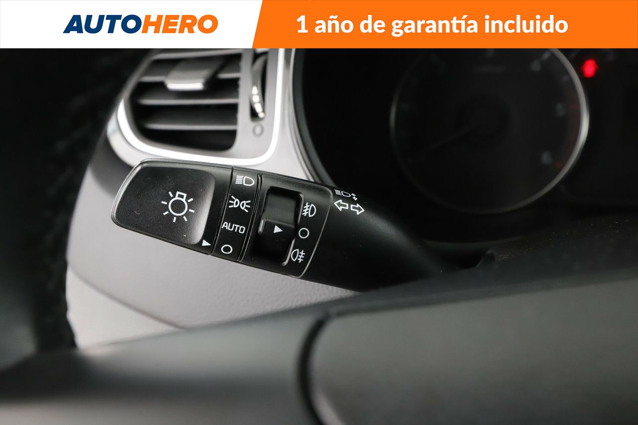 Foto Kia Carens 16