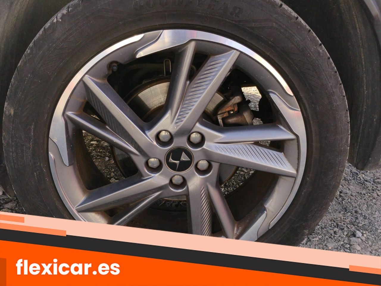 Foto DS Automobiles DS 7 16