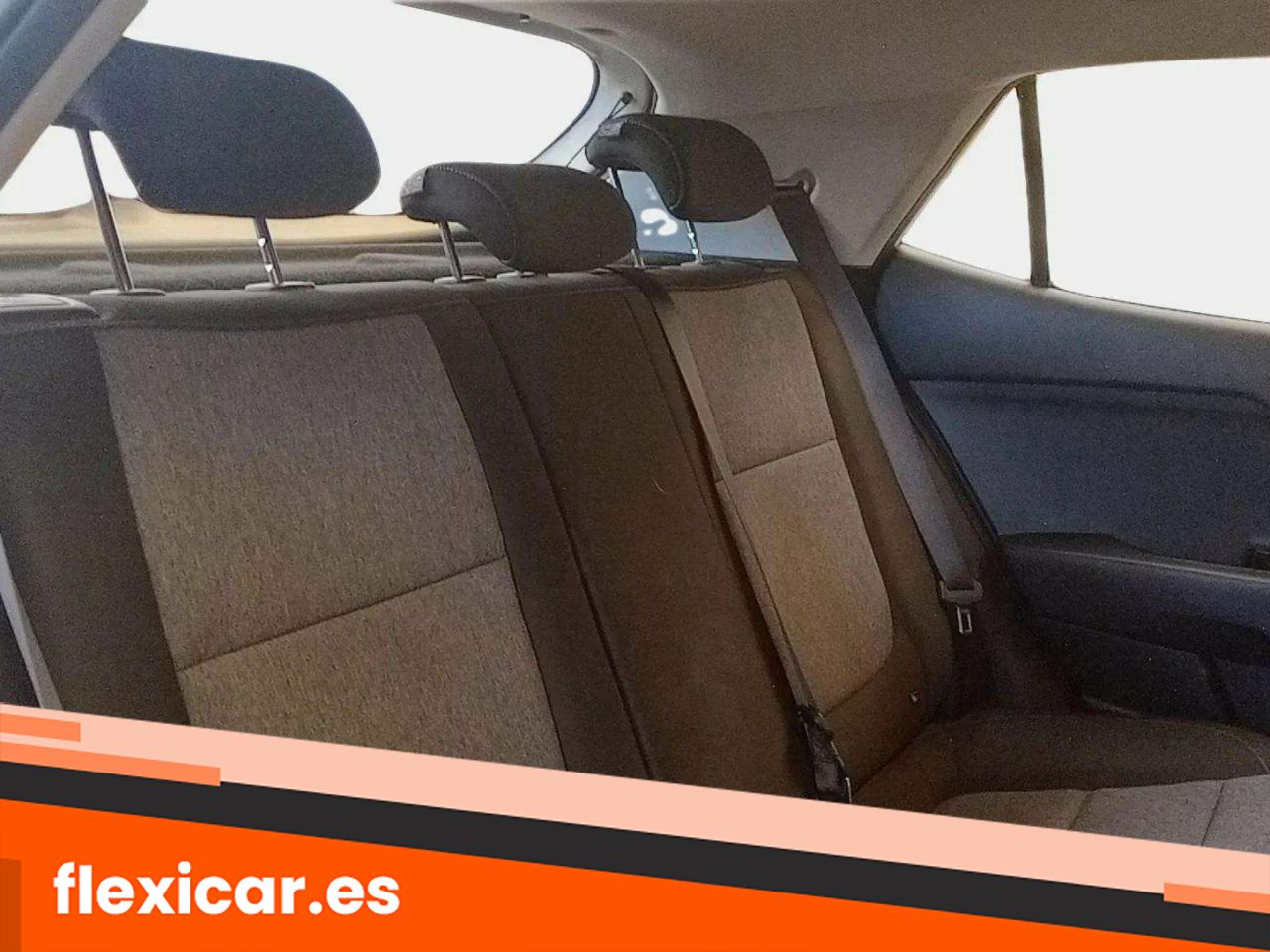 Foto Kia Stonic 13