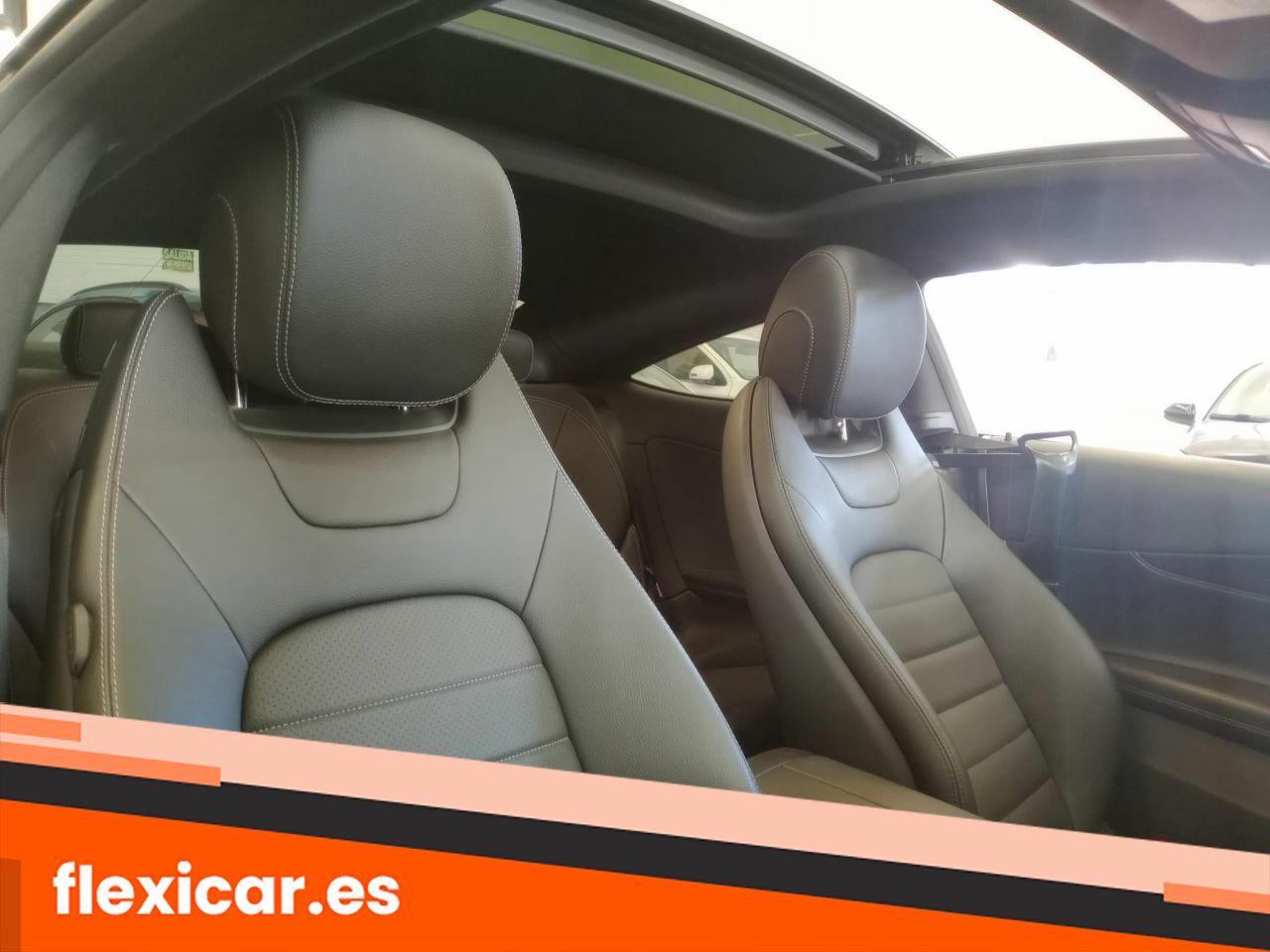 Foto Mercedes-Benz Clase C 15