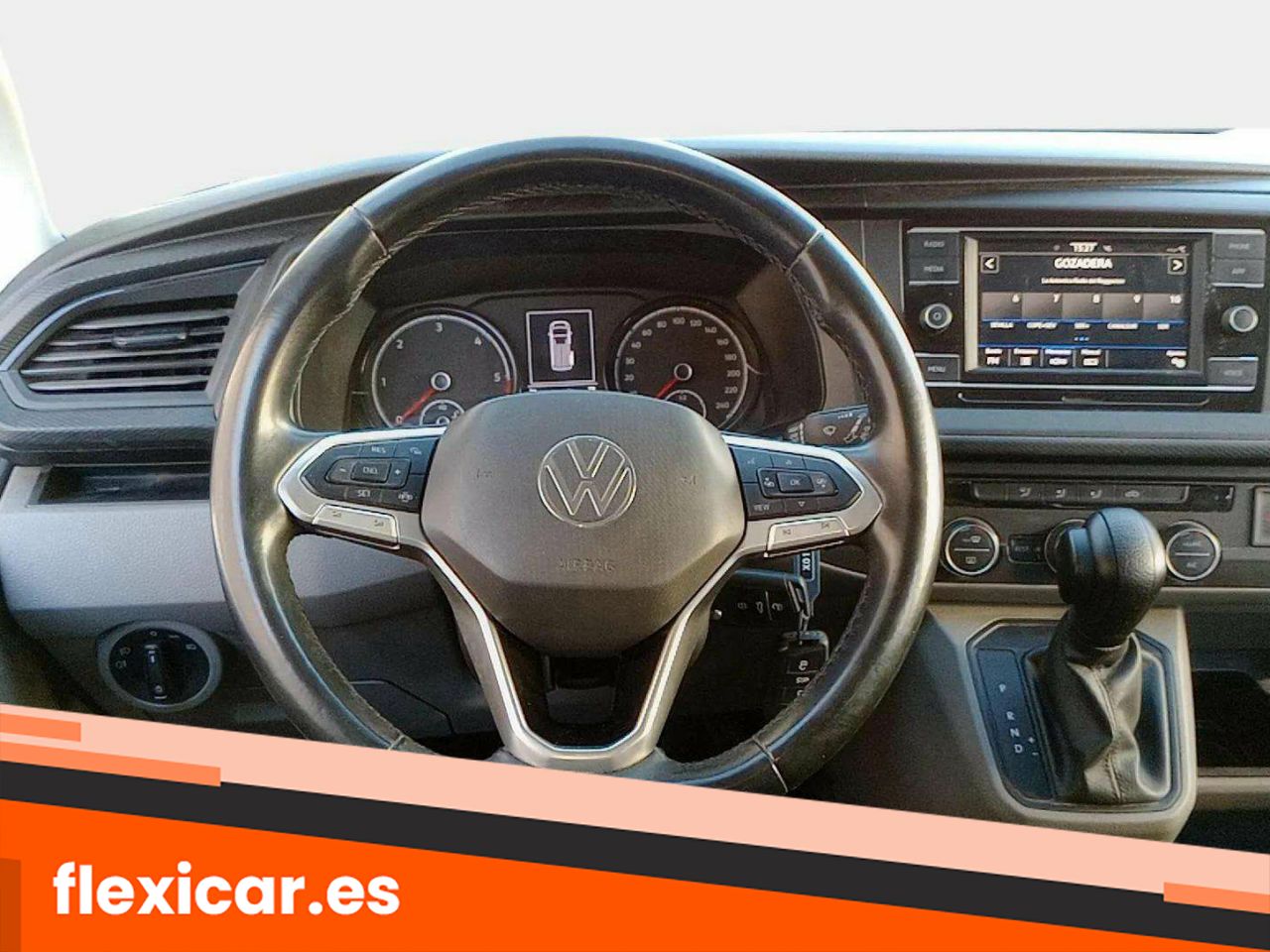Foto Volkswagen Caravelle 9