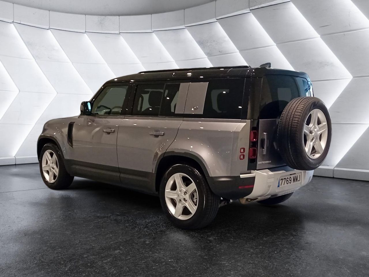 Foto Land-Rover Defender 2