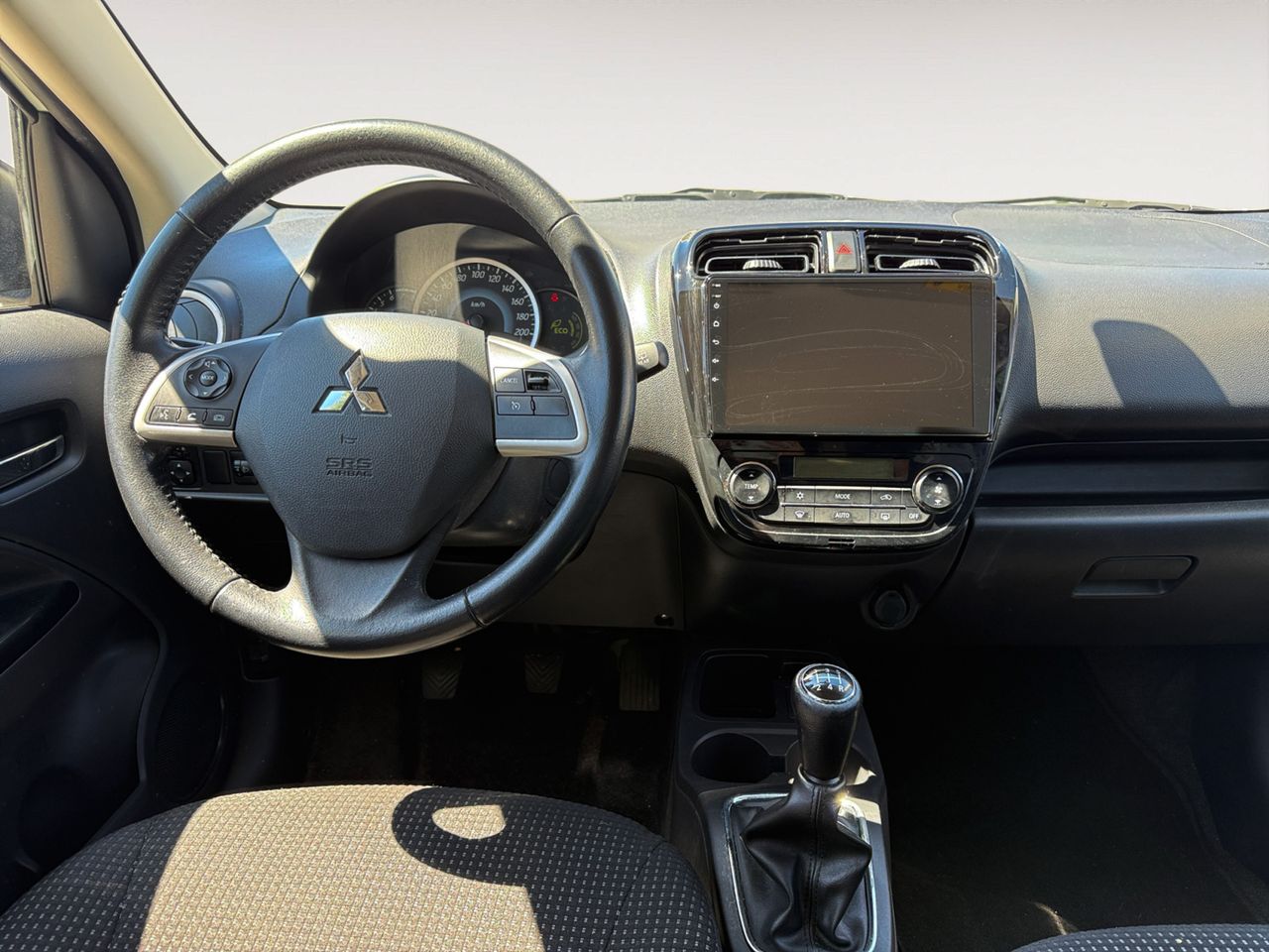 Foto Mitsubishi Space Star 6