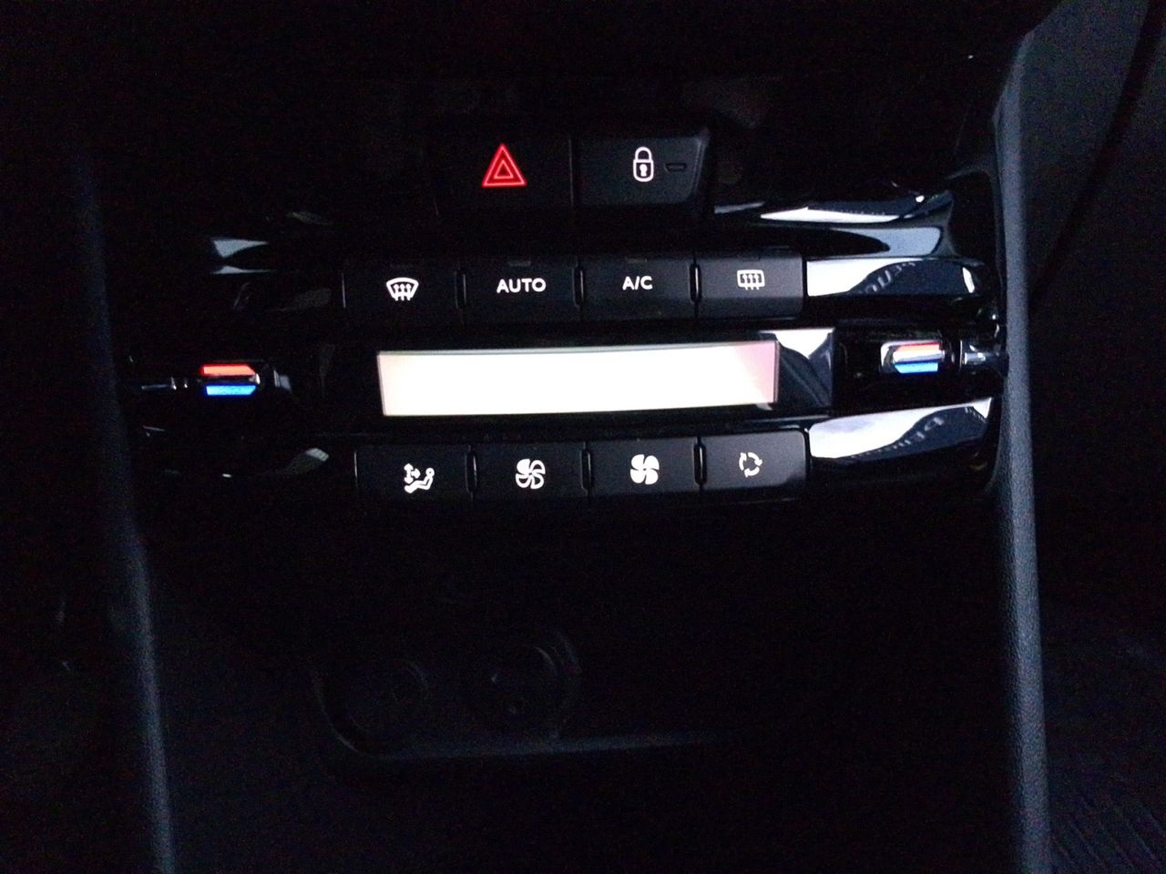 Foto Peugeot 2008 18