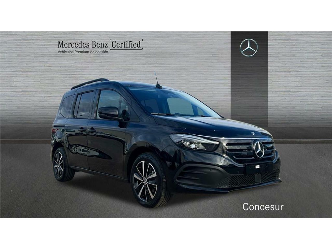 Foto Mercedes-Benz EQT 4