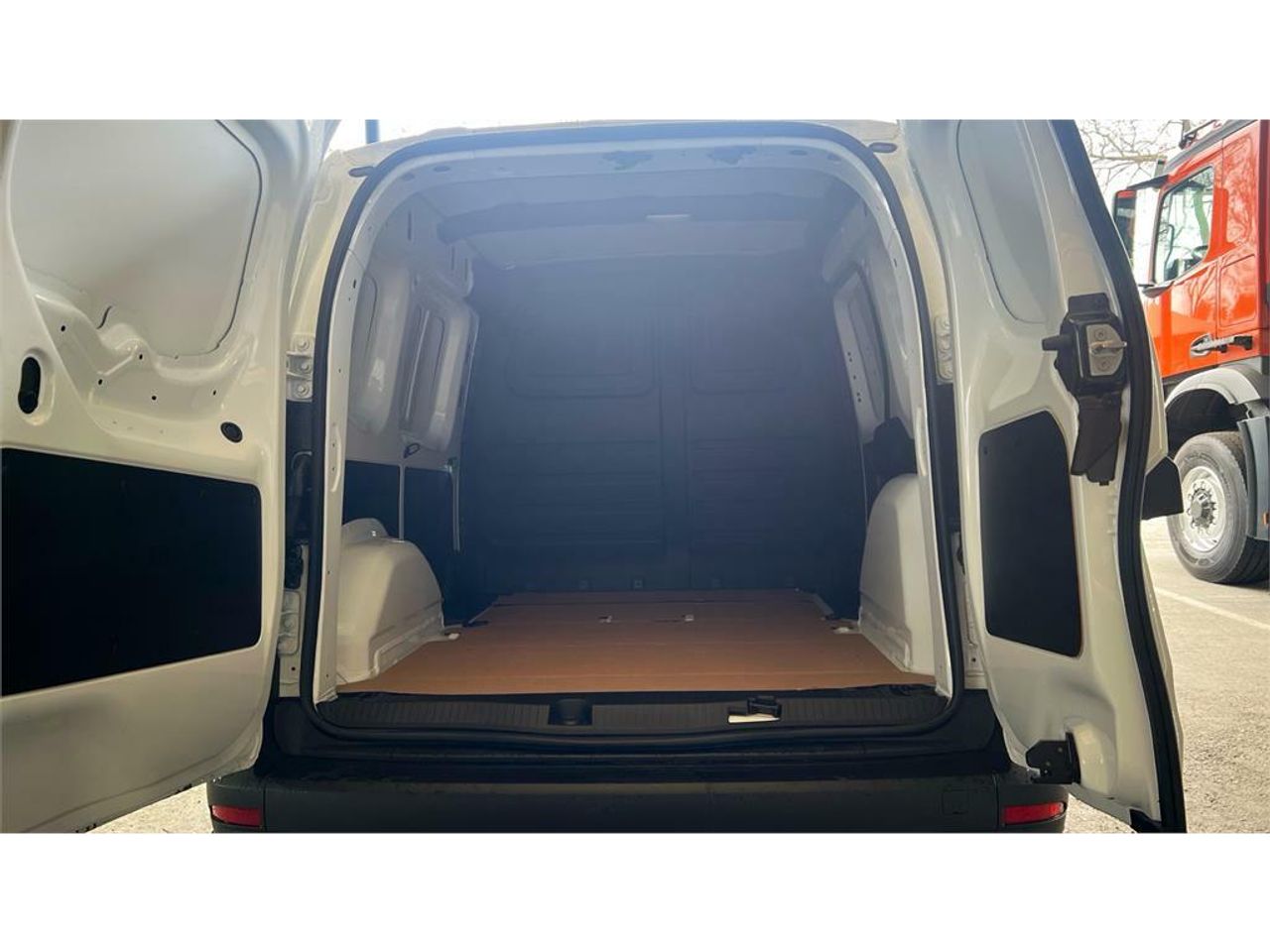 Foto Mercedes-Benz Citan 24