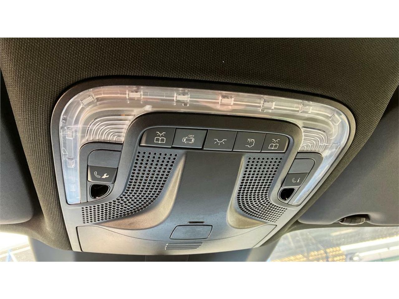 Foto Mercedes-Benz EQV 18