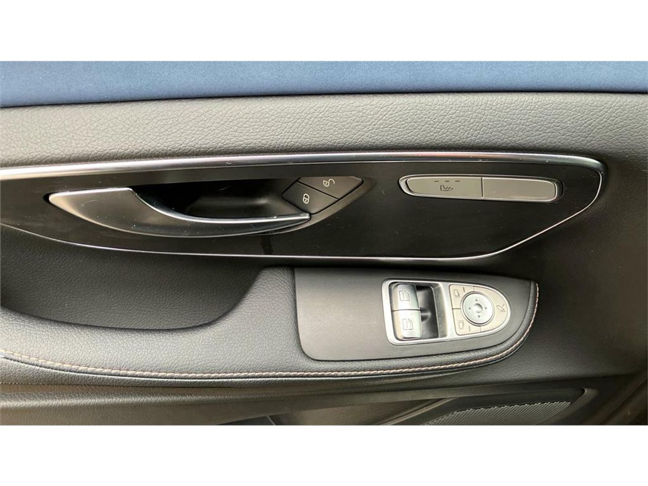 Foto Mercedes-Benz EQV 13