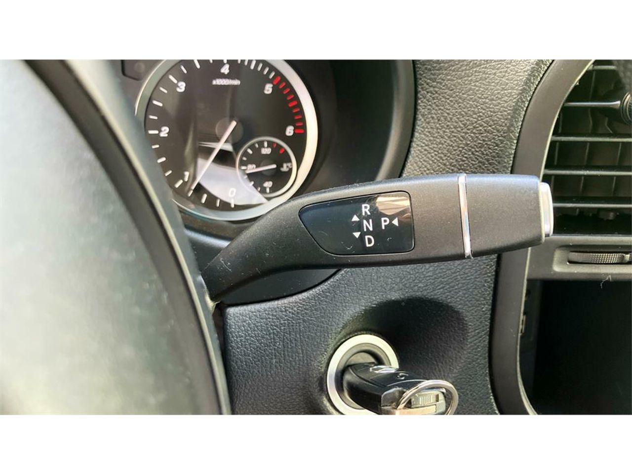 Foto Mercedes-Benz Vito 26