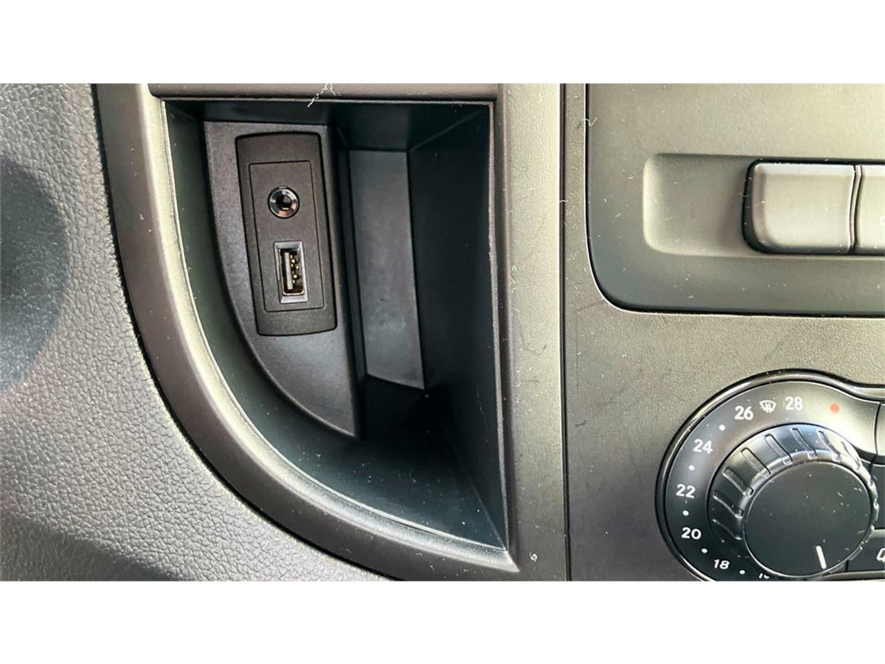 Foto Mercedes-Benz Vito 27