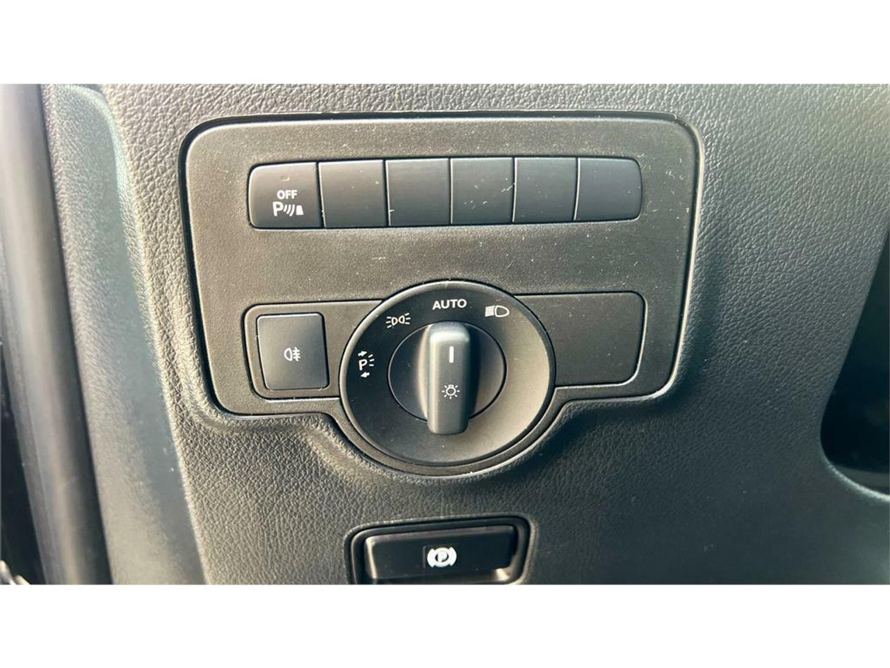 Foto Mercedes-Benz Vito 15