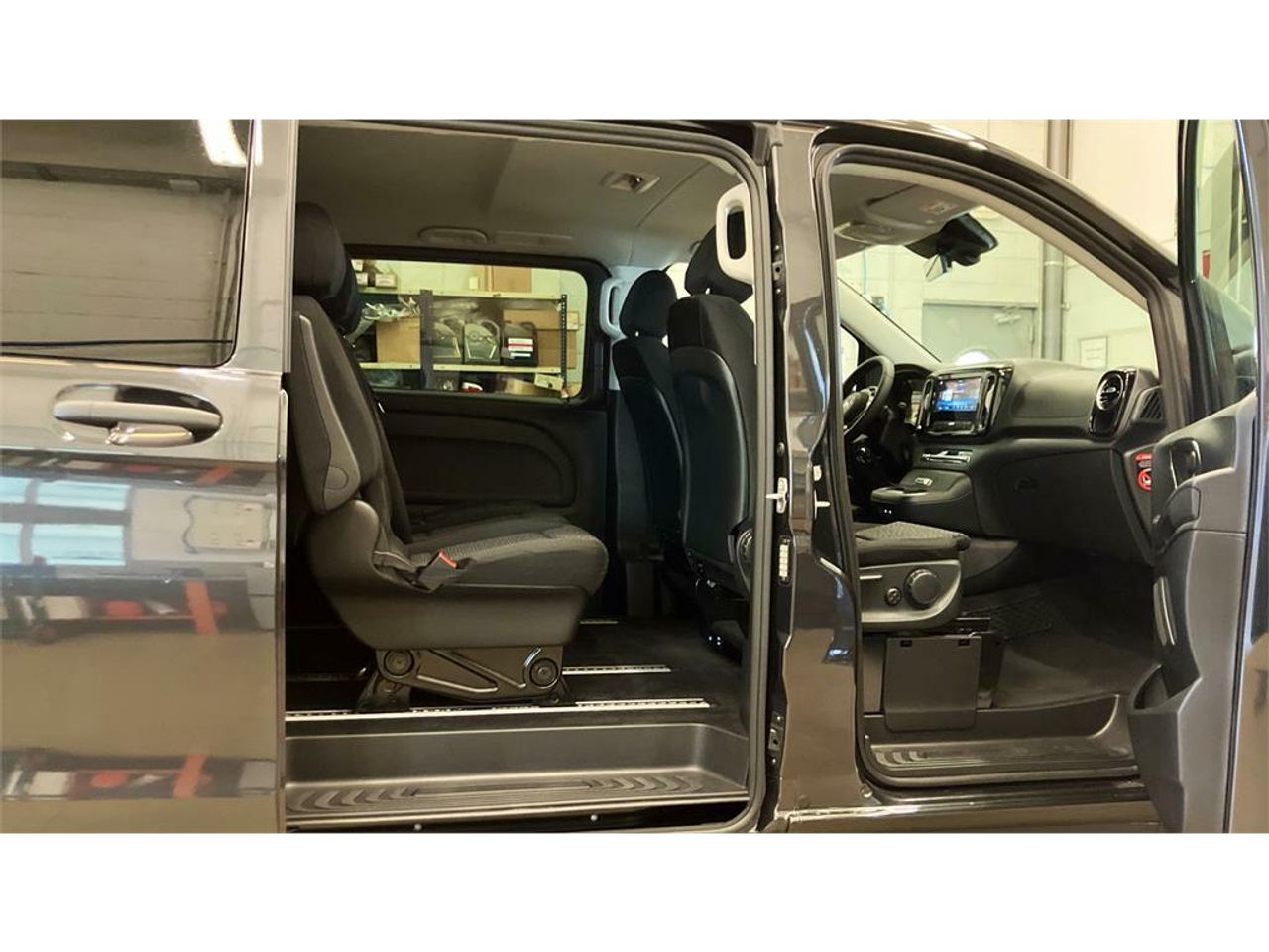 Foto Mercedes-Benz Vito 28